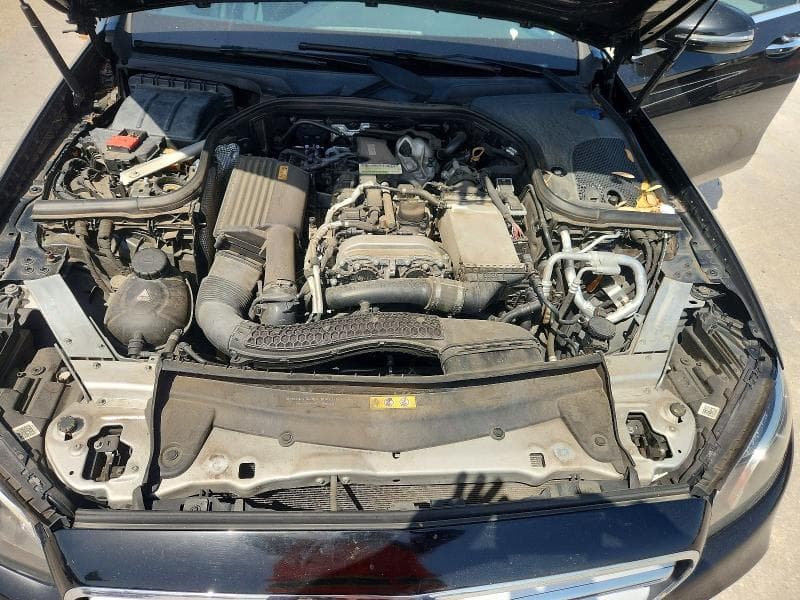 2018 MERCEDES-BENZ E 300 11
