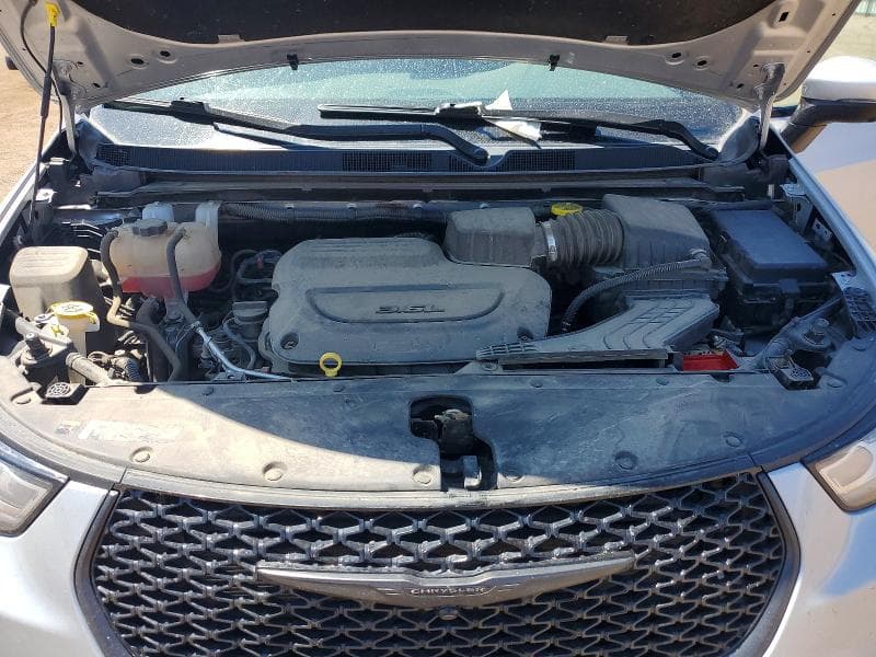 2023 CHRYSLER PACIFICA TOURING L 12