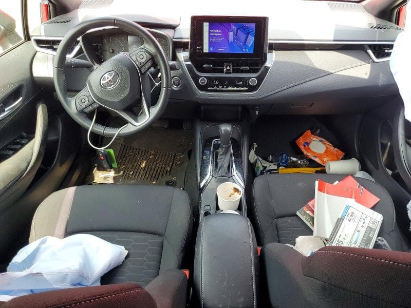 2025 TOYOTA COROLLA HATCHBACK SE 8