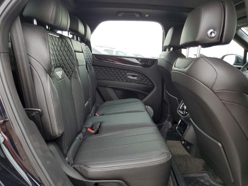 2021 BENTLEY BENTAYGA 10