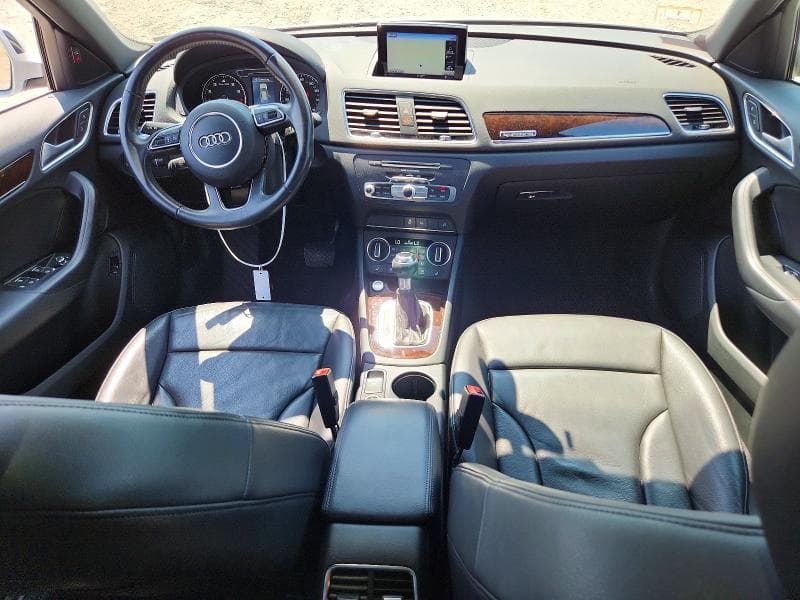2018 AUDI Q3 8