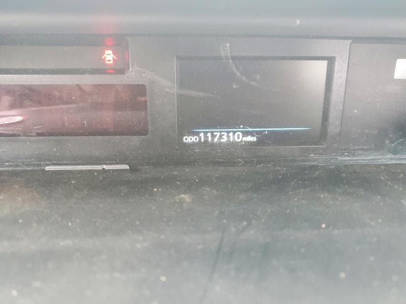 2017 TOYOTA PRIUS V FOUR 9