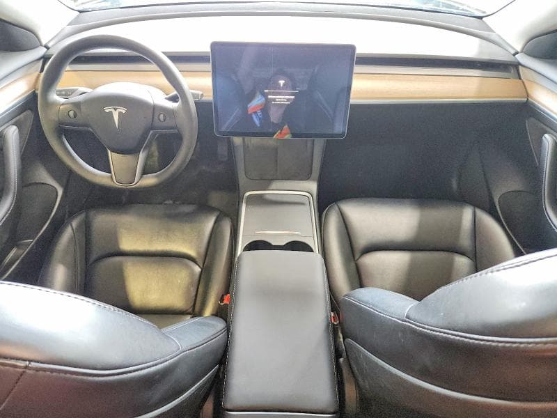 2022 TESLA MODEL 3 8