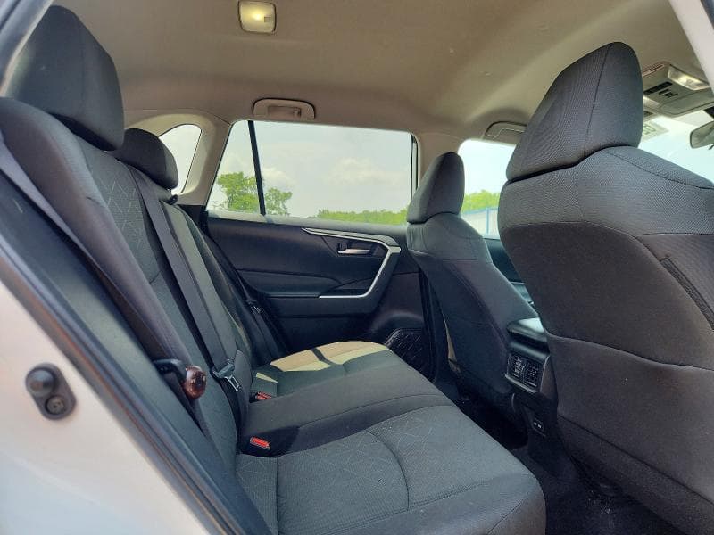 2024 TOYOTA RAV4 XLE 11