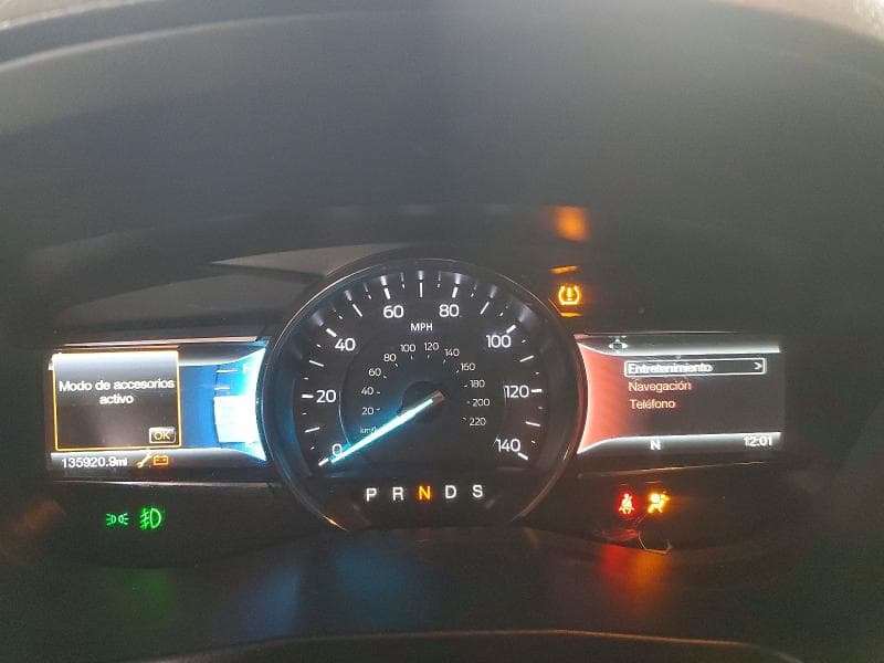 2017 FORD EXPLORER XLT 9