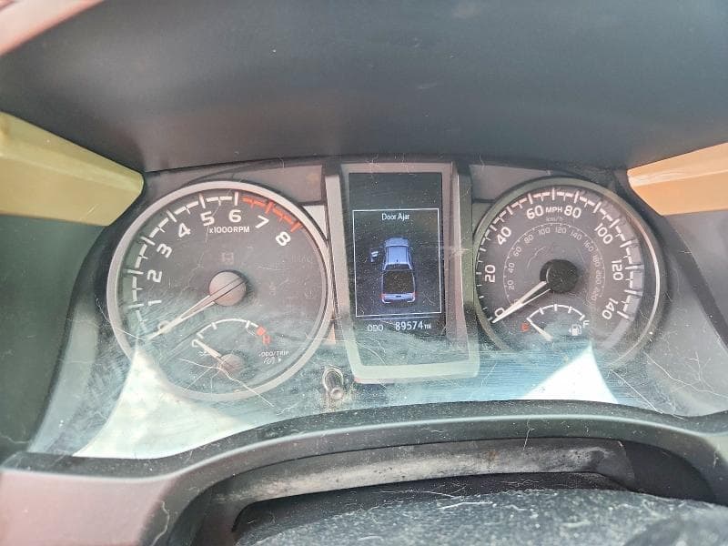 2020 TOYOTA TACOMA TRD SPORT 9