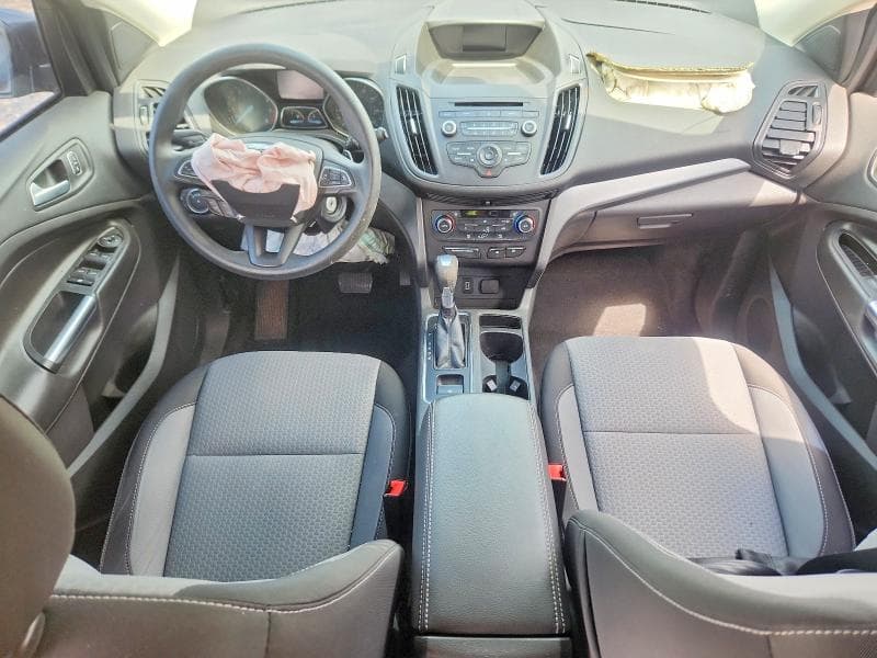 2017 FORD ESCAPE SE 8