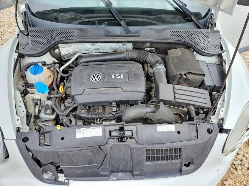 2017 VOLKSWAGEN BEETLE 1.8T 11