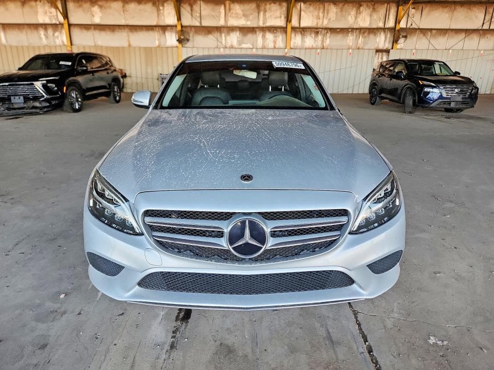 2019 MERCEDES-BENZ C 300 5