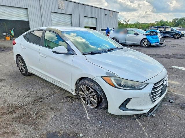 2018 HYUNDAI ELANTRA SEL 4
