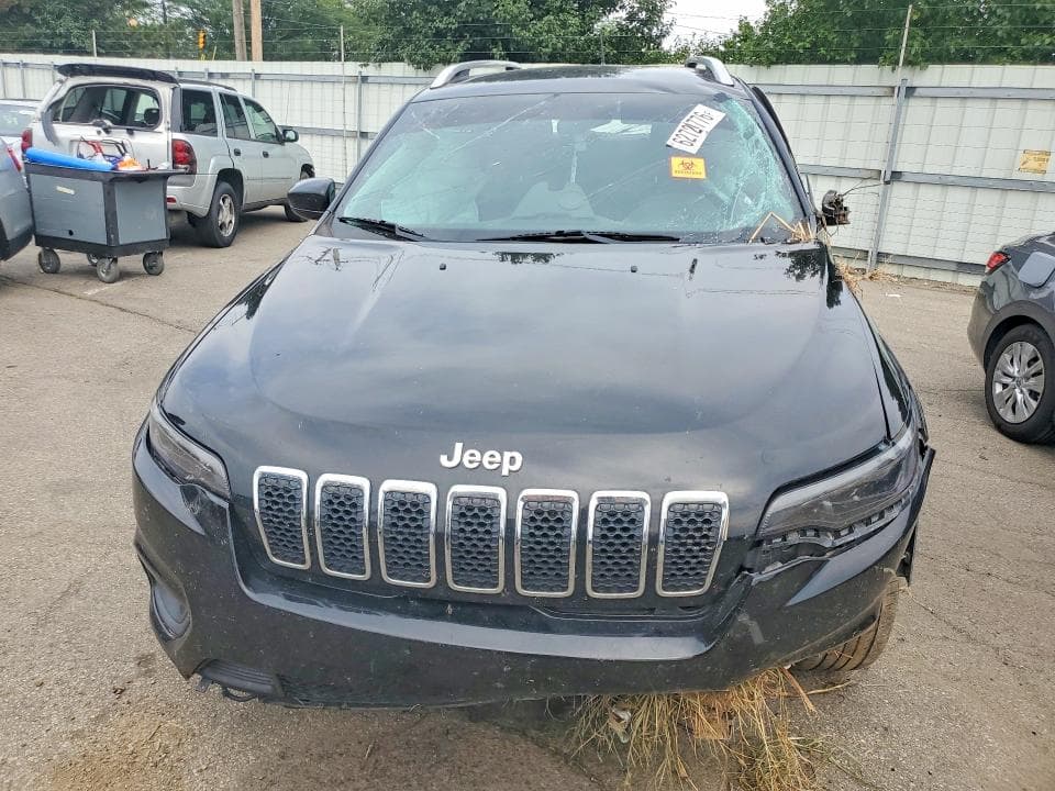 2019 JEEP CHEROKEE LATITUDE 5