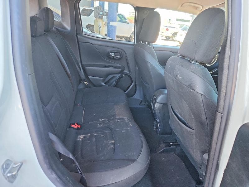 2017 JEEP RENEGADE LATITUDE 11