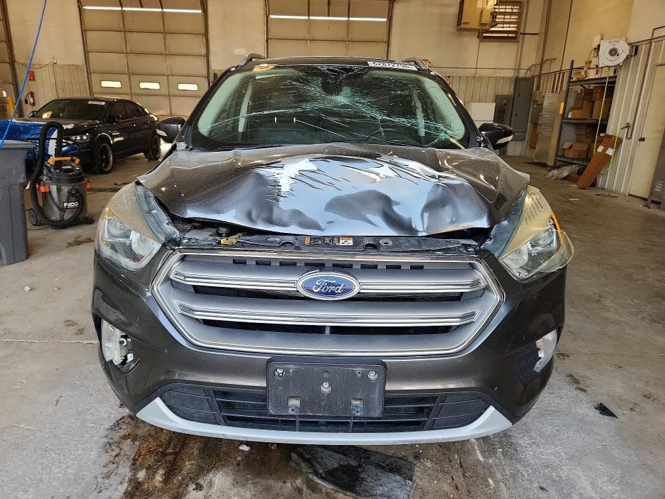 2017 FORD ESCAPE TITANIUM 5