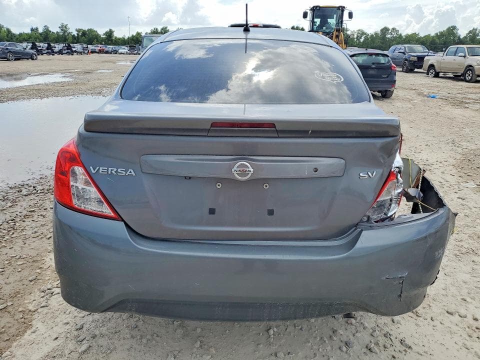 2019 NISSAN VERSA SV 6