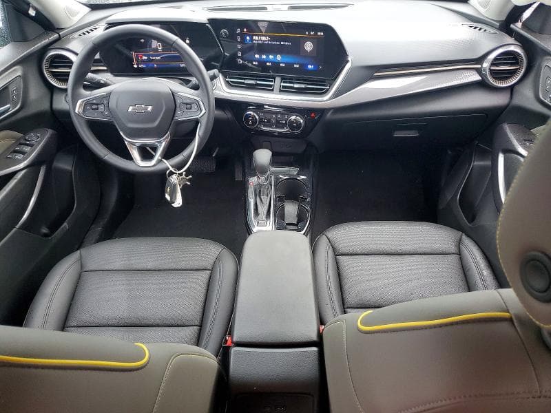 2025 CHEVROLET TRAX ACTIV 8