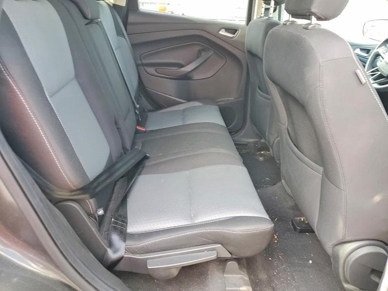 2018 FORD ESCAPE SE 11