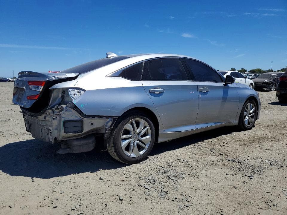 2018 HONDA ACCORD LX 3