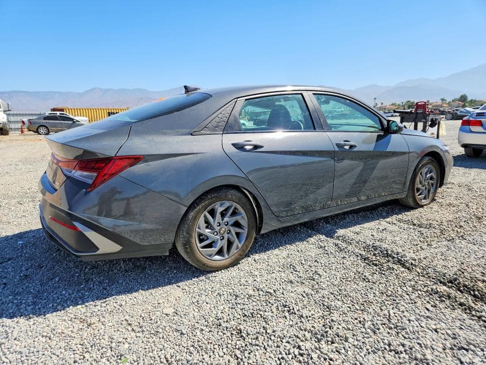2025 HYUNDAI ELANTRA HYBRID BLUE 3