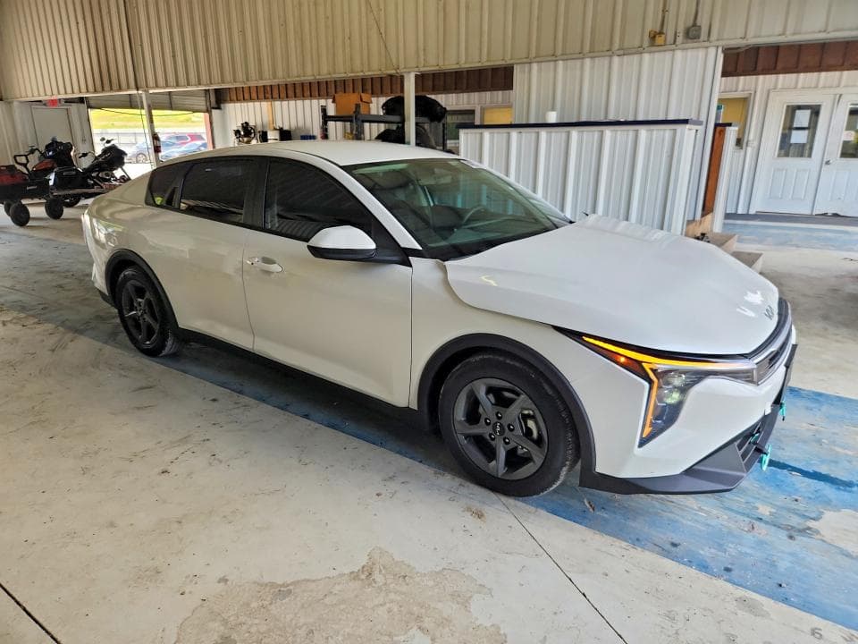2025 KIA K4 LXS 4