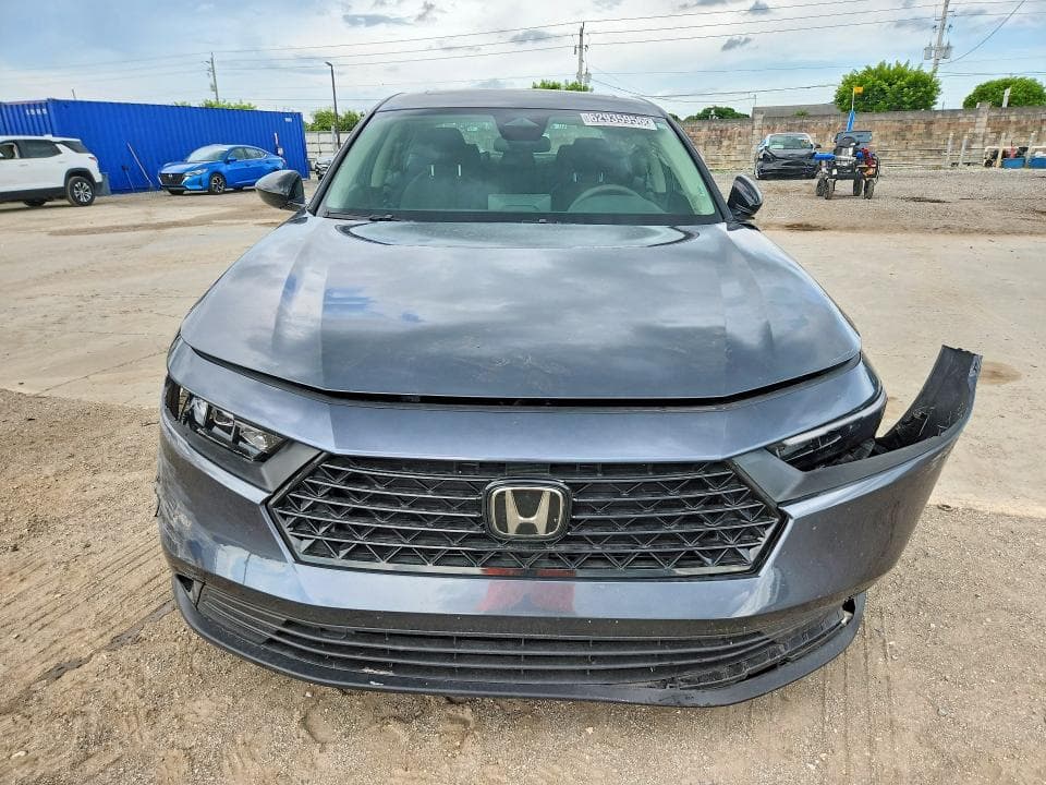 2025 HONDA ACCORD SE 5