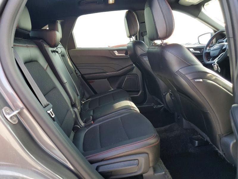 2025 FORD ESCAPE ST LINE 10