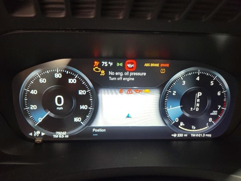 2021 VOLVO XC90 T6 MOMENTUM 9