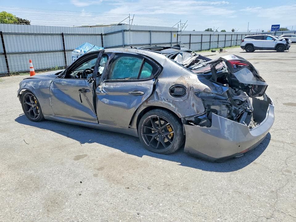 2018 ALFA ROMEO GIULIA TI 2