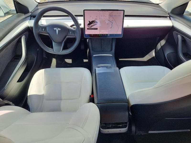 2021 TESLA MODEL 3 8