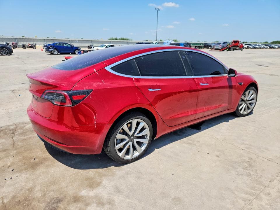 2018 TESLA MODEL 3 3