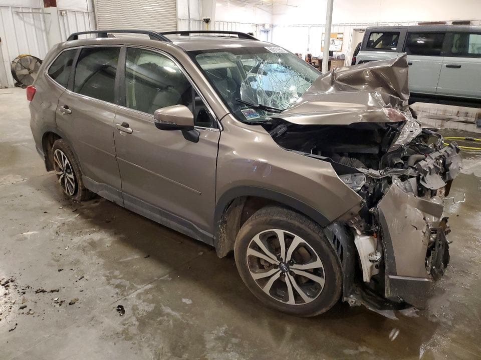 2020 SUBARU FORESTER LIMITED 4