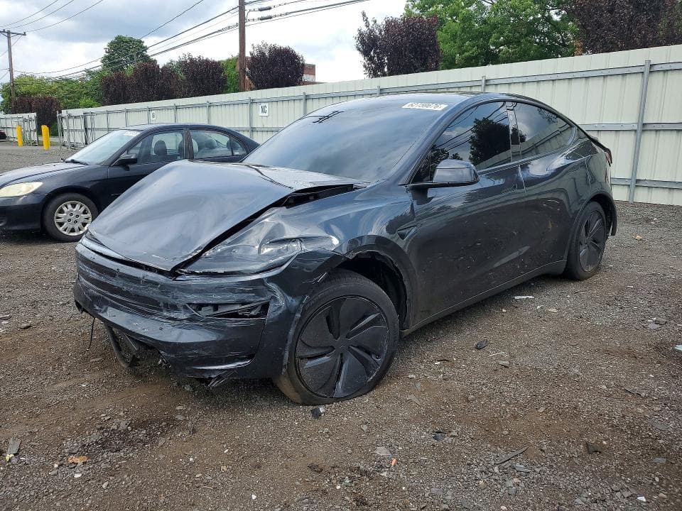 2026 TESLA MODEL Y - 1