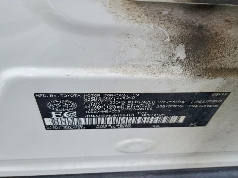 2018 TOYOTA RAV4 HV SE 14