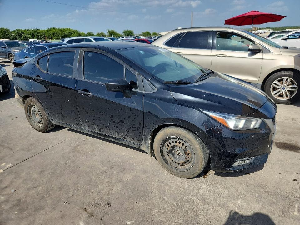 2020 NISSAN VERSA S 4