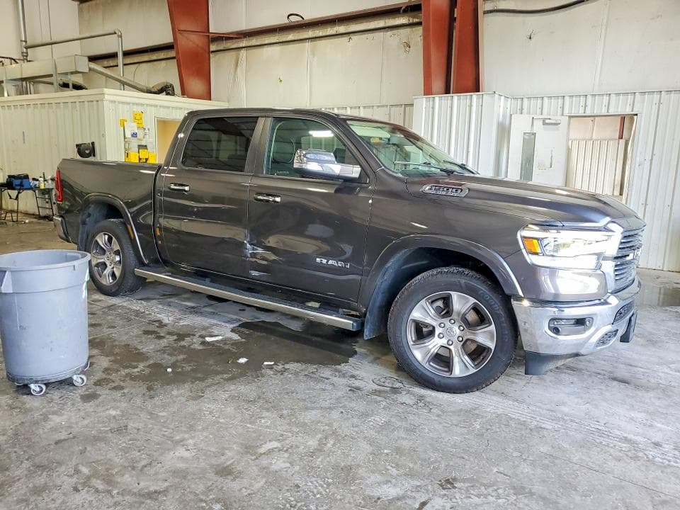 2020 RAM 1500 LARAMIE 4