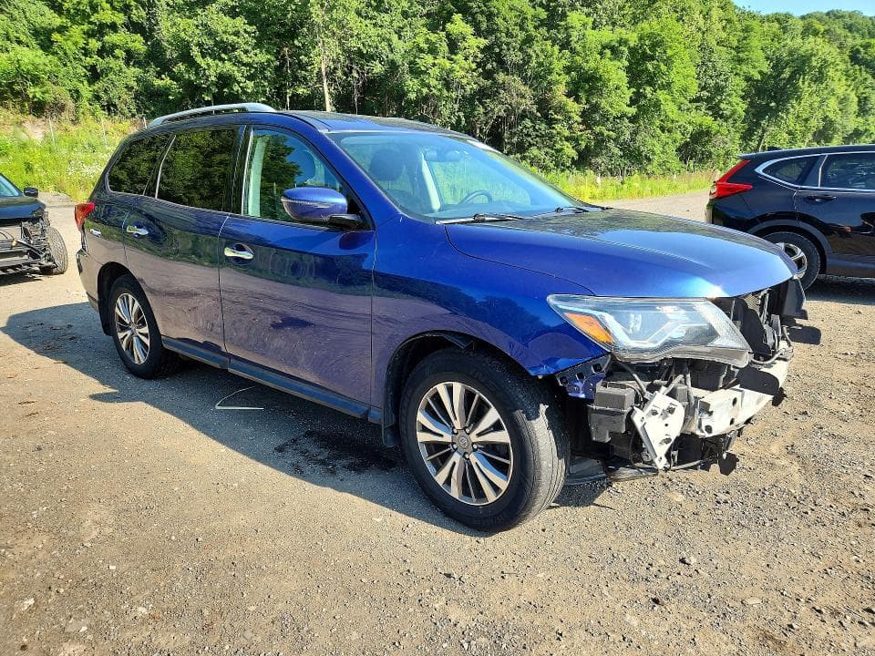 2019 NISSAN PATHFINDER S 4
