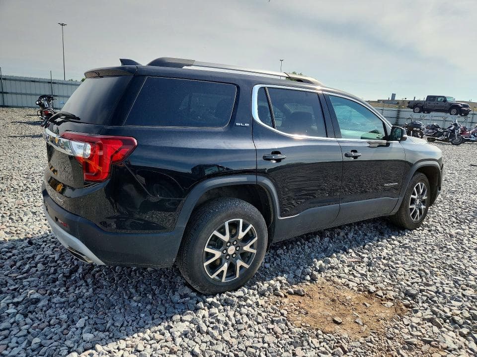2023 GMC ACADIA SLE 3