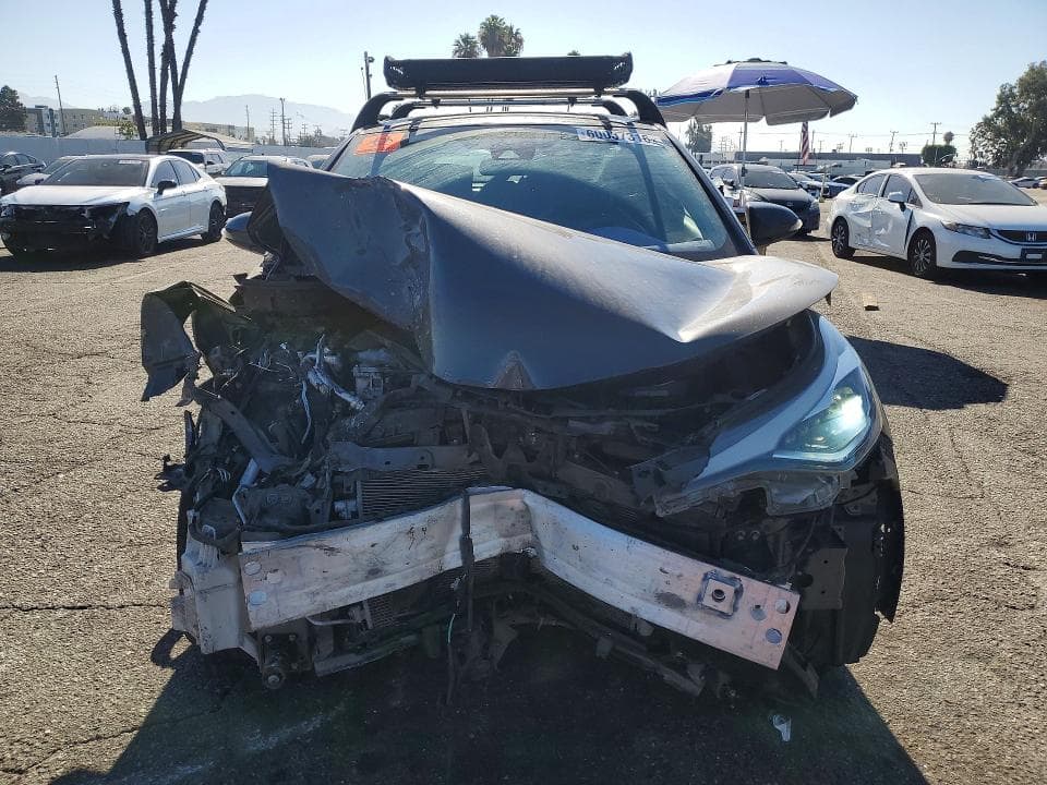 2021 TOYOTA C-HR LIMITED 5
