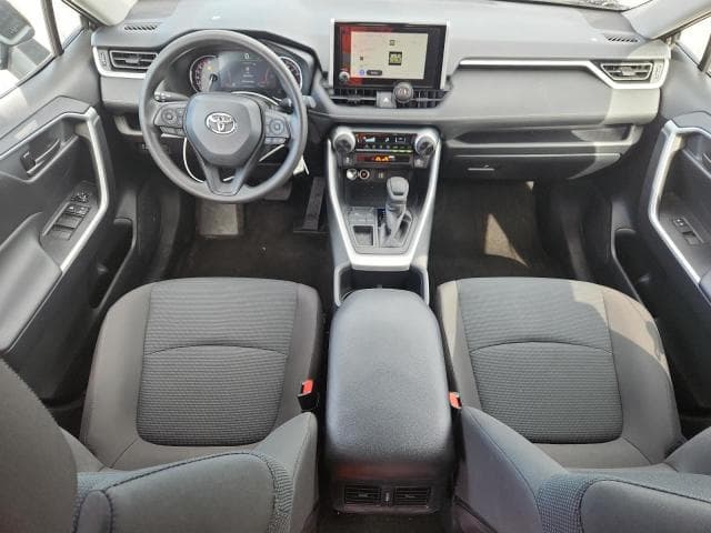 2025 TOYOTA RAV4 LE 8