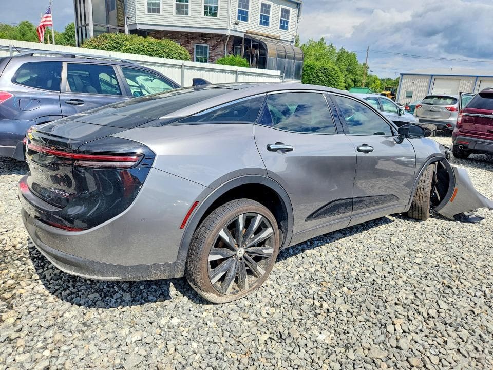 2023 TOYOTA CROWN PLATINUM 3