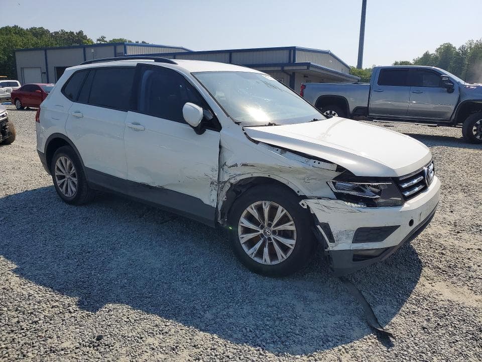 2018 VOLKSWAGEN TIGUAN S 4