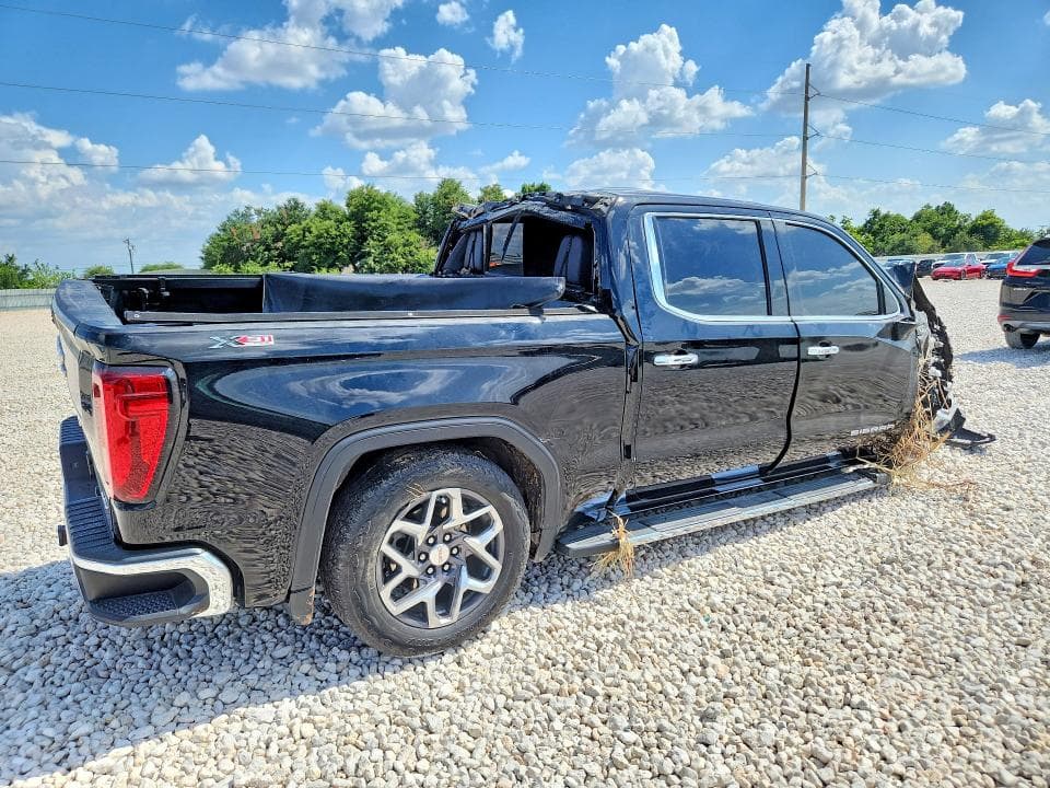 2024 GMC SIERRA K1500 SLT 3