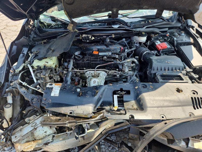 2018 HONDA CIVIC LX 11