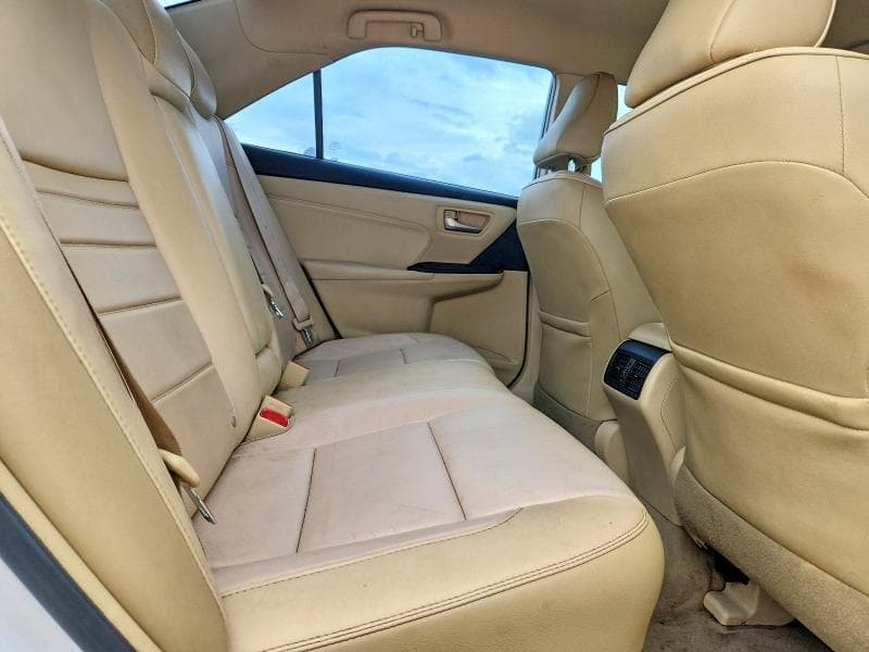 2017 TOYOTA CAMRY XLE 10