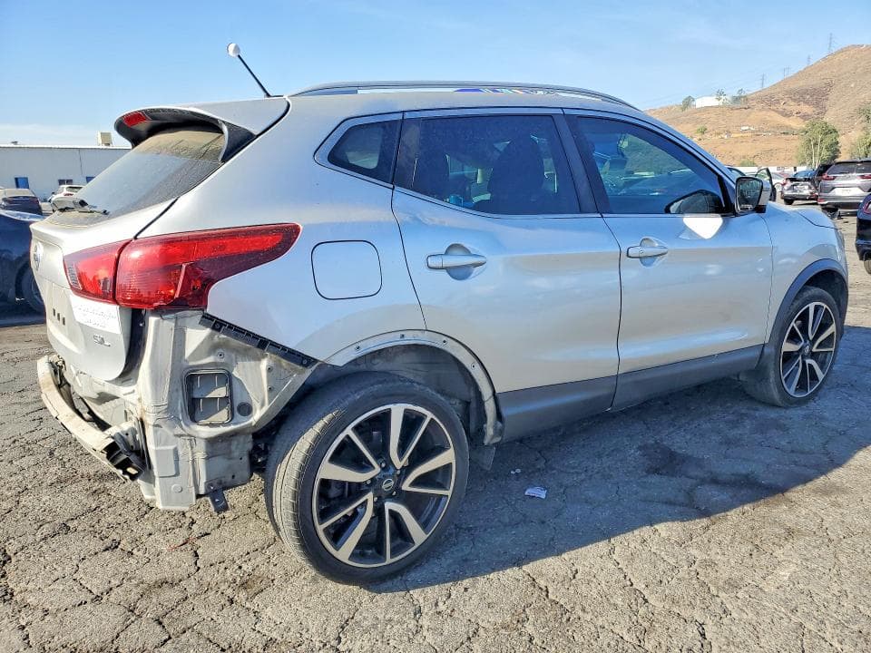2017 NISSAN ROGUE SPORT SL 3