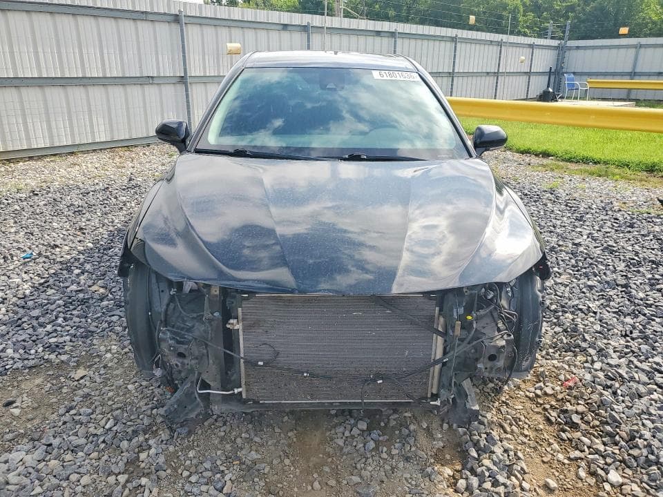 2022 TOYOTA CAMRY SE 5