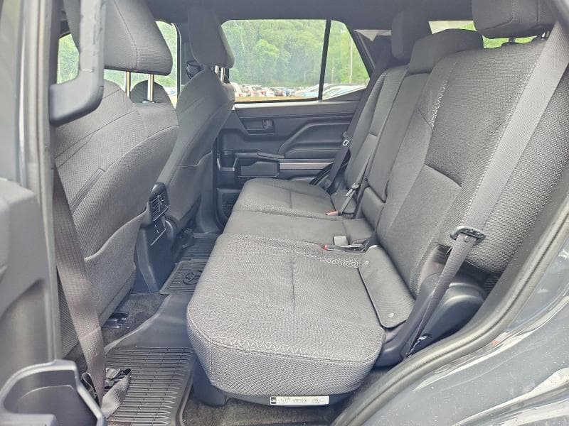 2026 TOYOTA 4RUNNER SR5 11