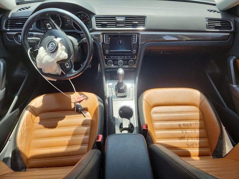 2018 VOLKSWAGEN PASSAT SEL PREMIUM 8