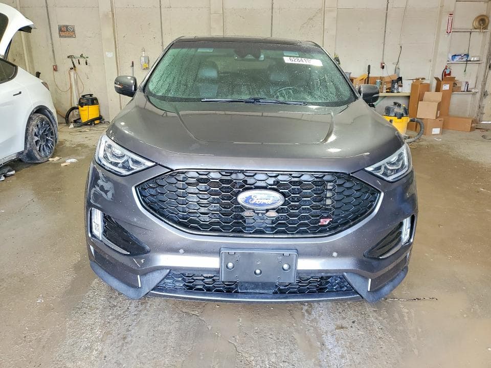 2019 FORD EDGE ST 5