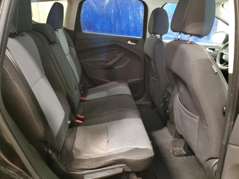 2017 FORD ESCAPE SE 11