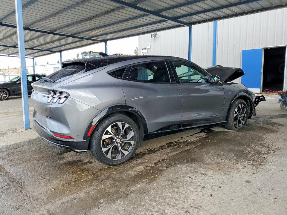 2023 FORD MUSTANG MACH-E PREMIUM 3